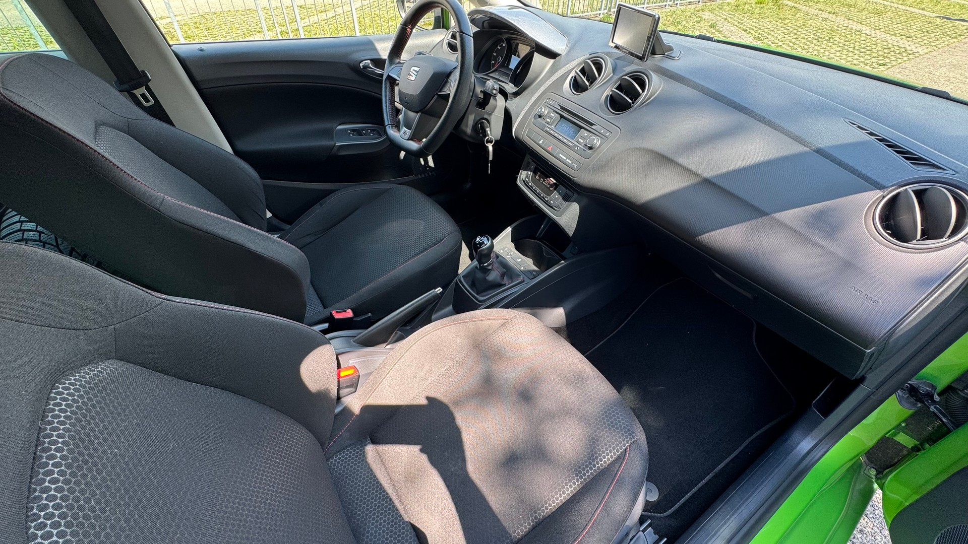 SEAT Ibiza 1.2 TSI FR Stopp-Start-image-6