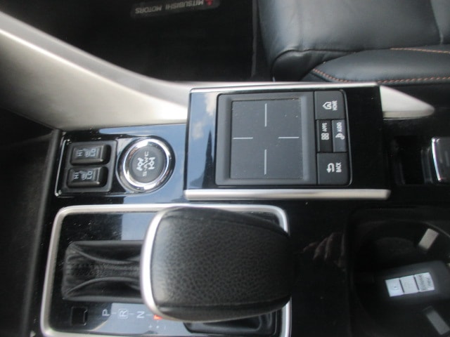 MITSUBISHI Eclipse Cross 1.5 T-Mivec Diamond 4WD CVT-image-10