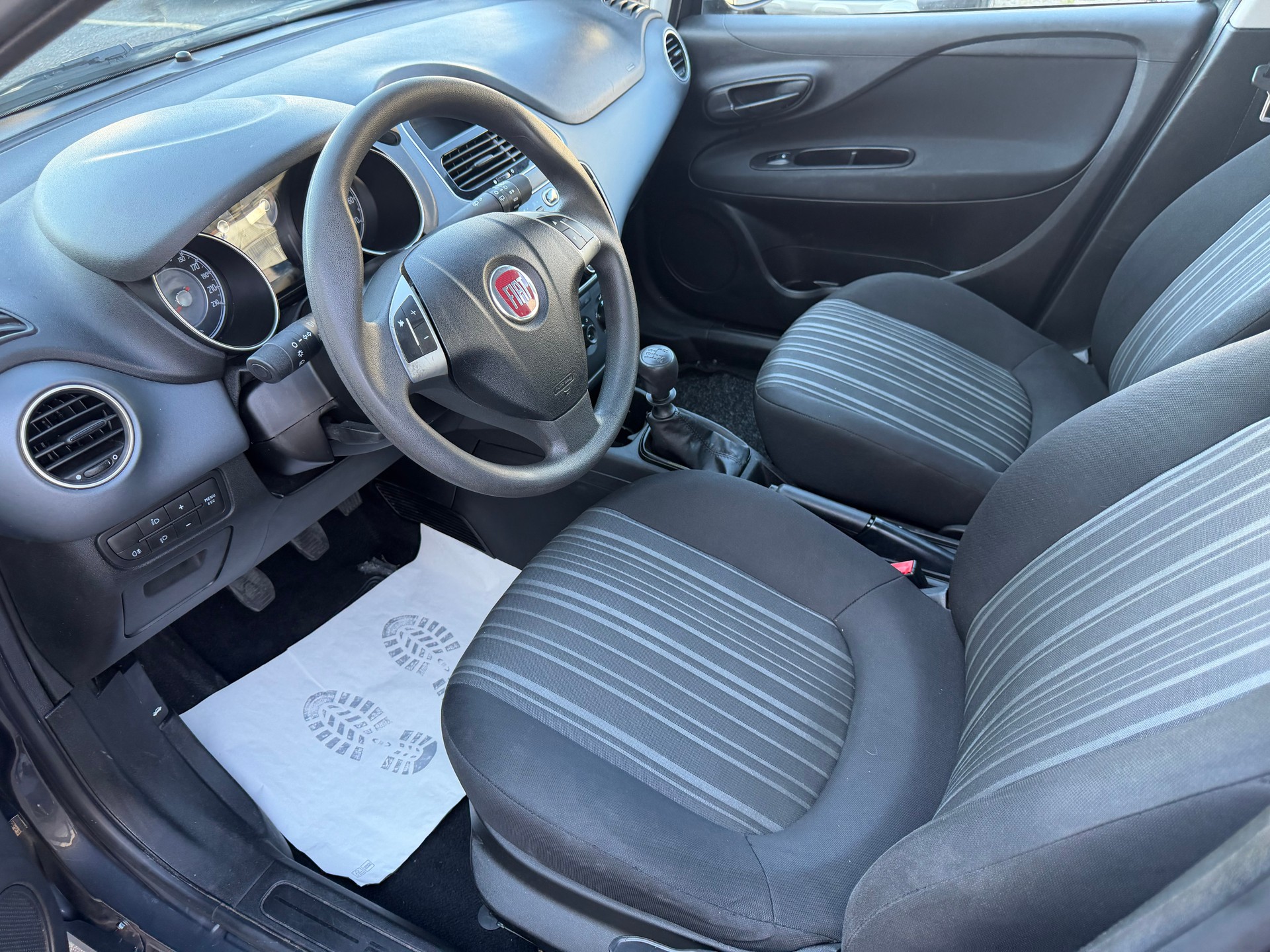 FIAT Punto Evo 1.4 MyLife-image-7