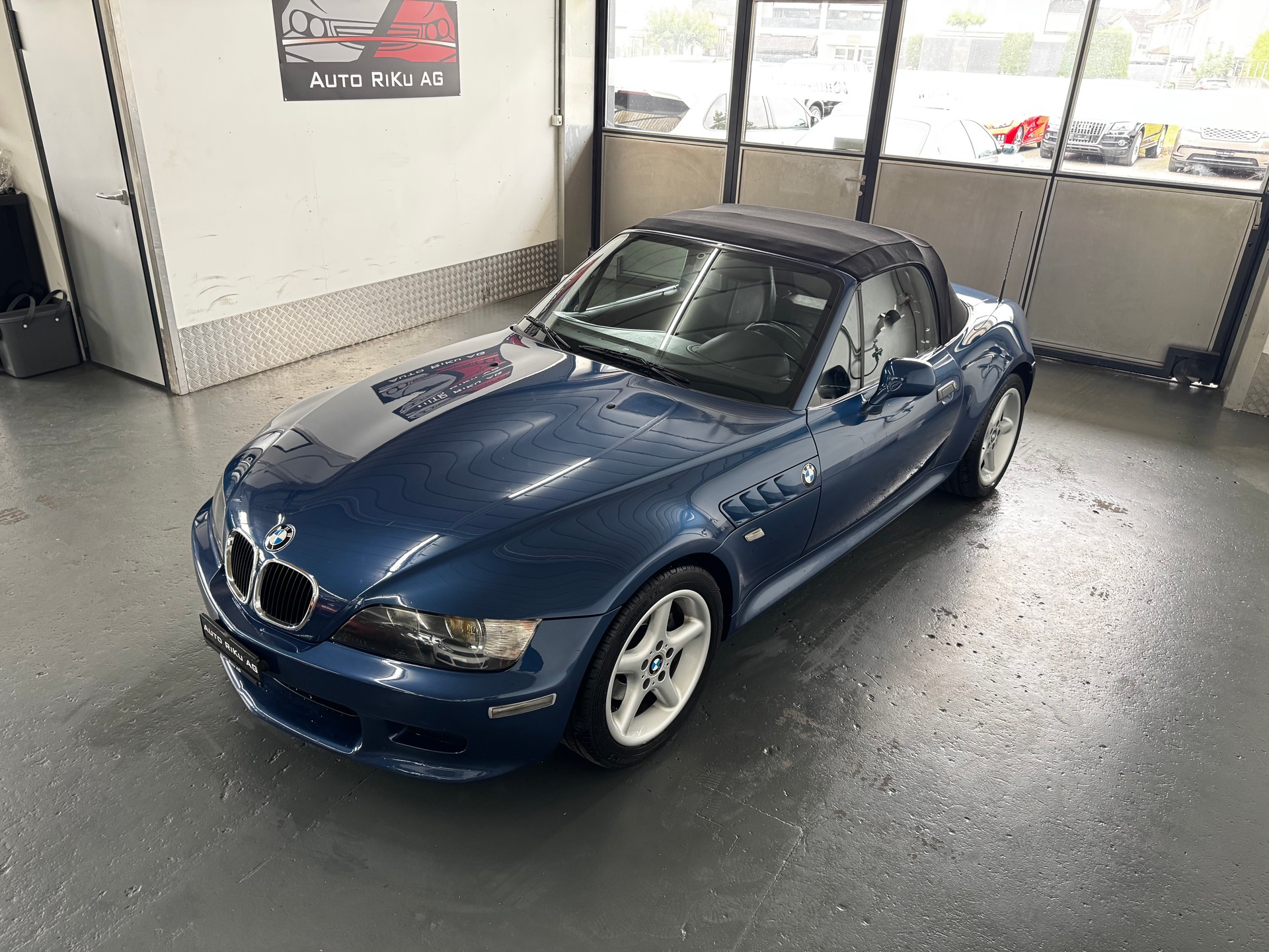 BMW Z3 2.0i Roadster-image-8