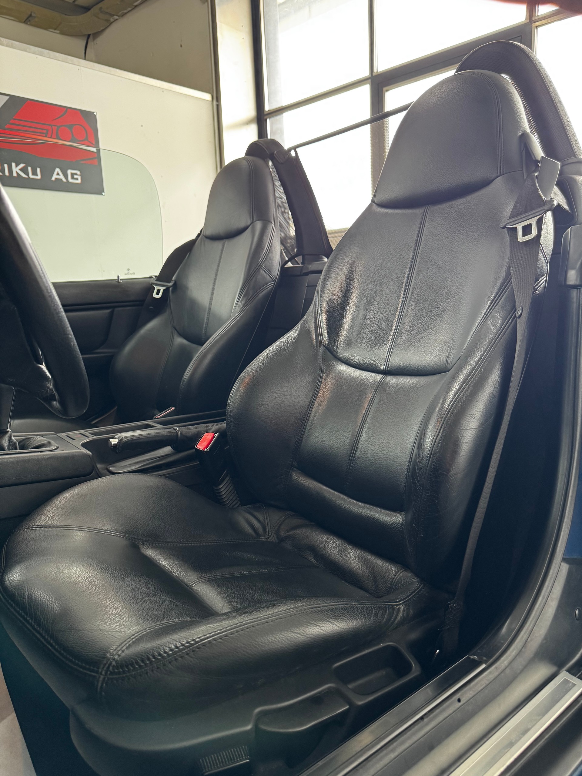 BMW Z3 2.0i Roadster-image-24