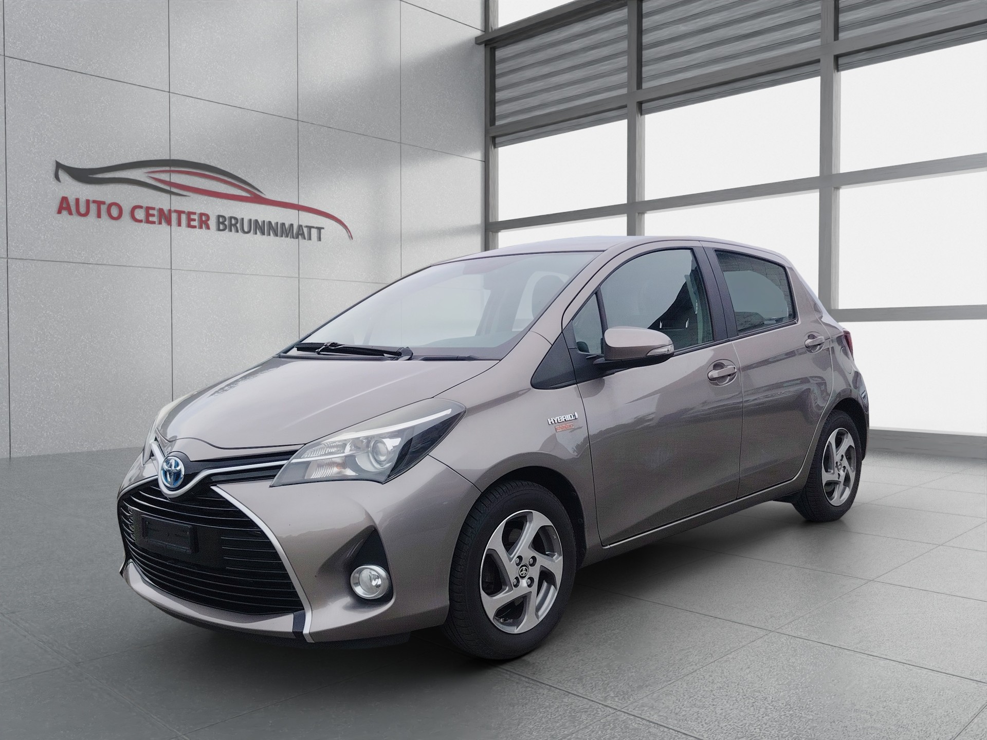 TOYOTA Yaris 1.5 VVT-i Hybrid Luna e-CVT