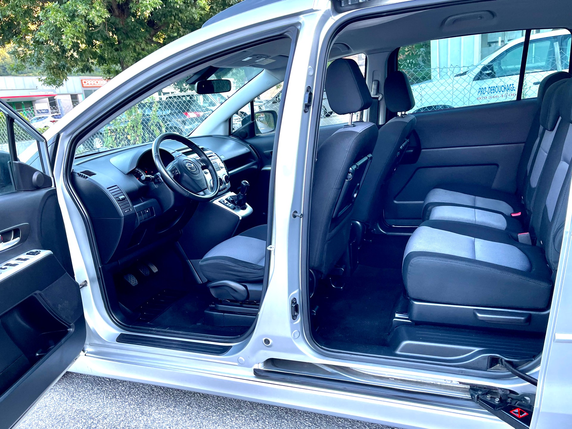 MAZDA 5 2.0d 16V Exclusive-image-9
