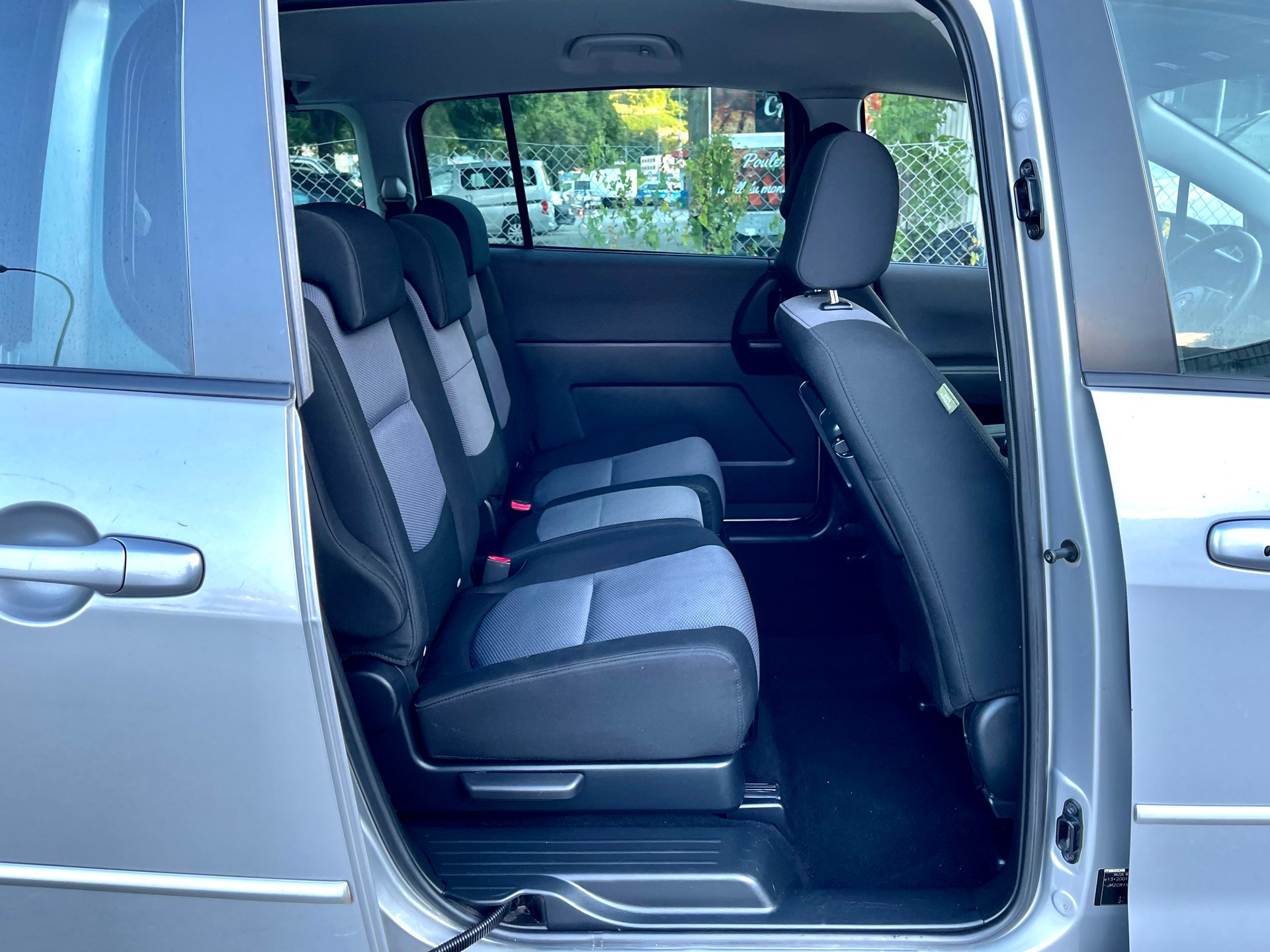 MAZDA 5 2.0d 16V Exclusive-image-19