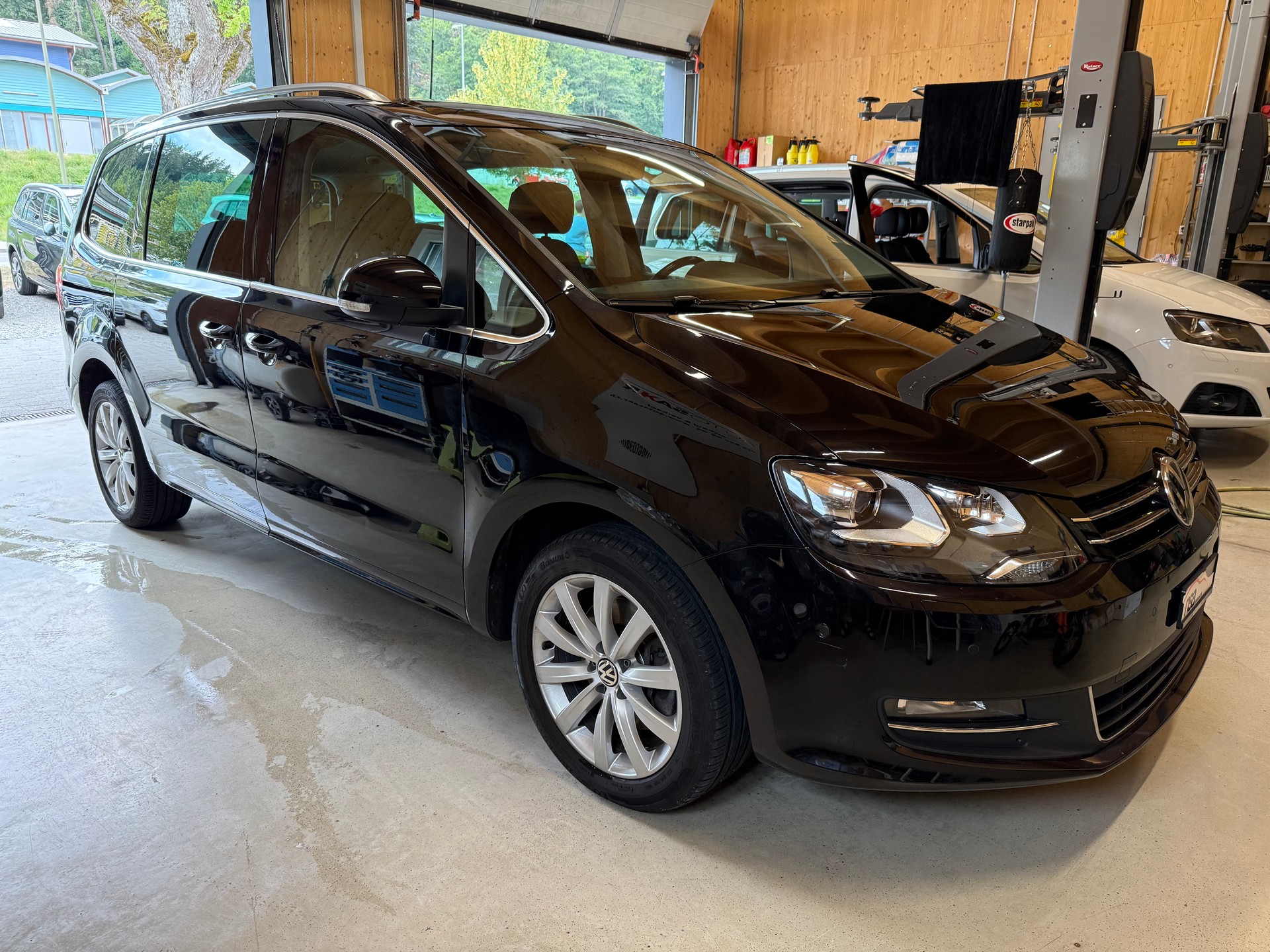 VW Sharan 2.0 TDI BMT Highline DSG-showroom-element-2