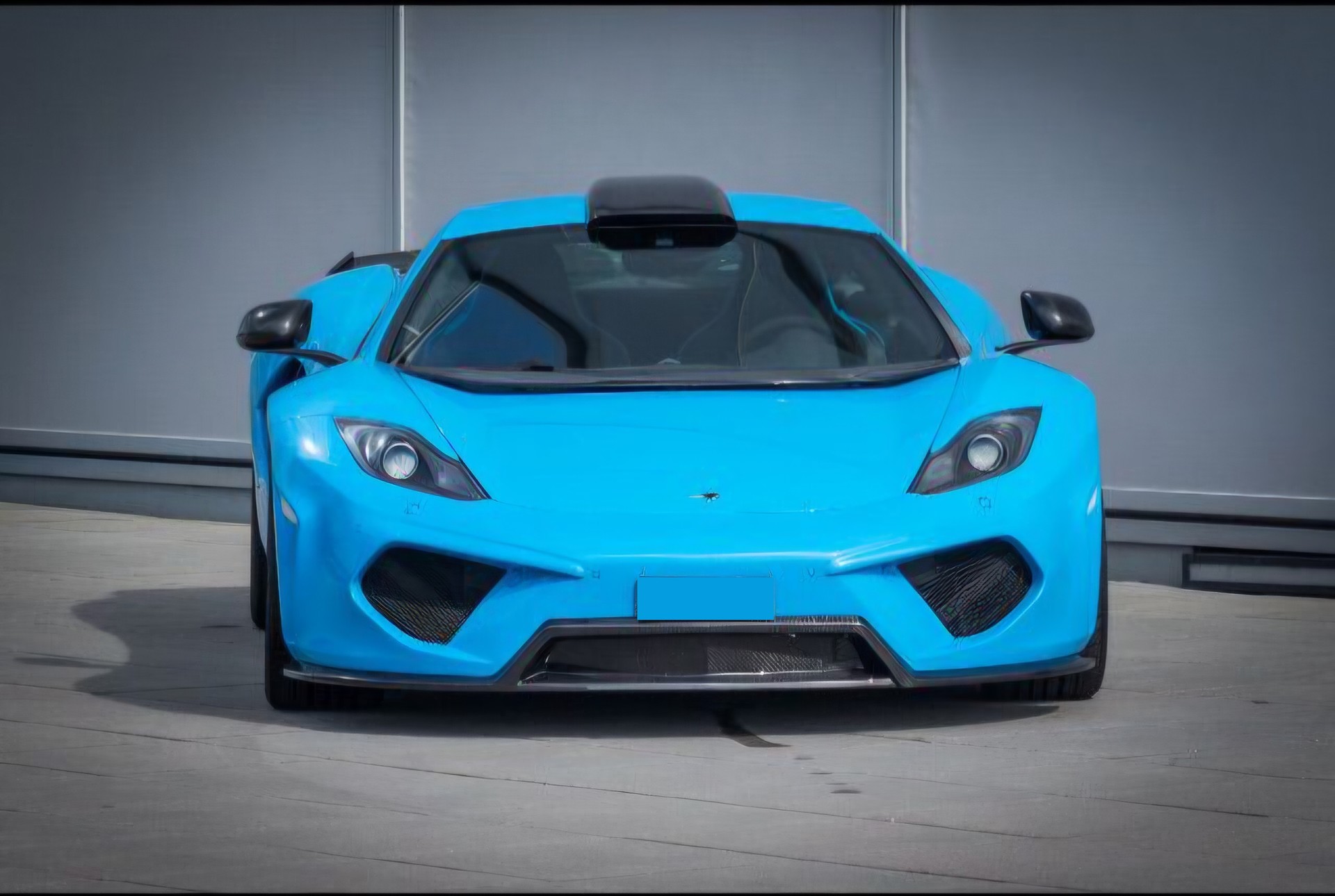 McLAREN MP4-12C 🔥FAB Design WIDE-BODY🔥 Coupé 3.8 V8 SSG🔥Sammlerzustand🔥-showroom-element-3