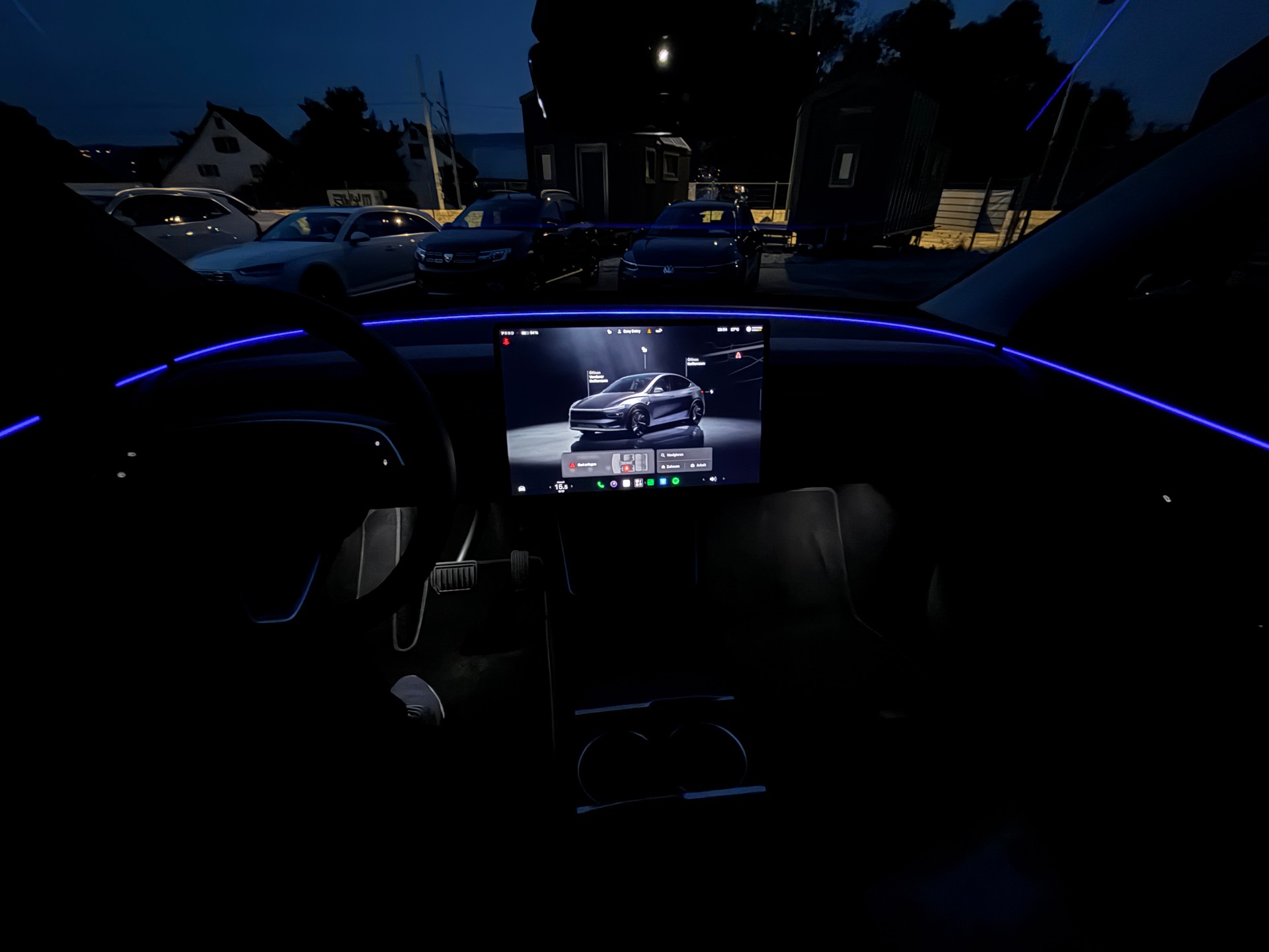 TESLA Model Y Long Range AWD Stealth Grey-image-15