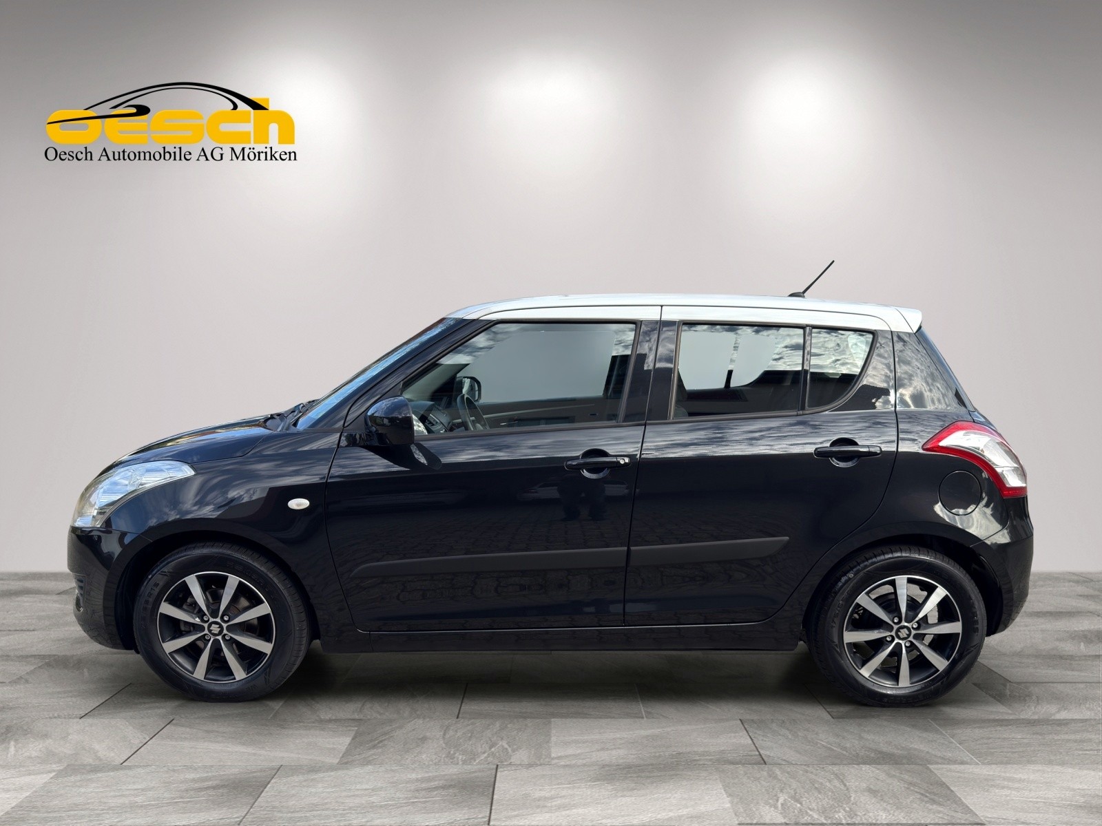 SUZUKI Swift 1.2 GL S/S-showroom-element-1