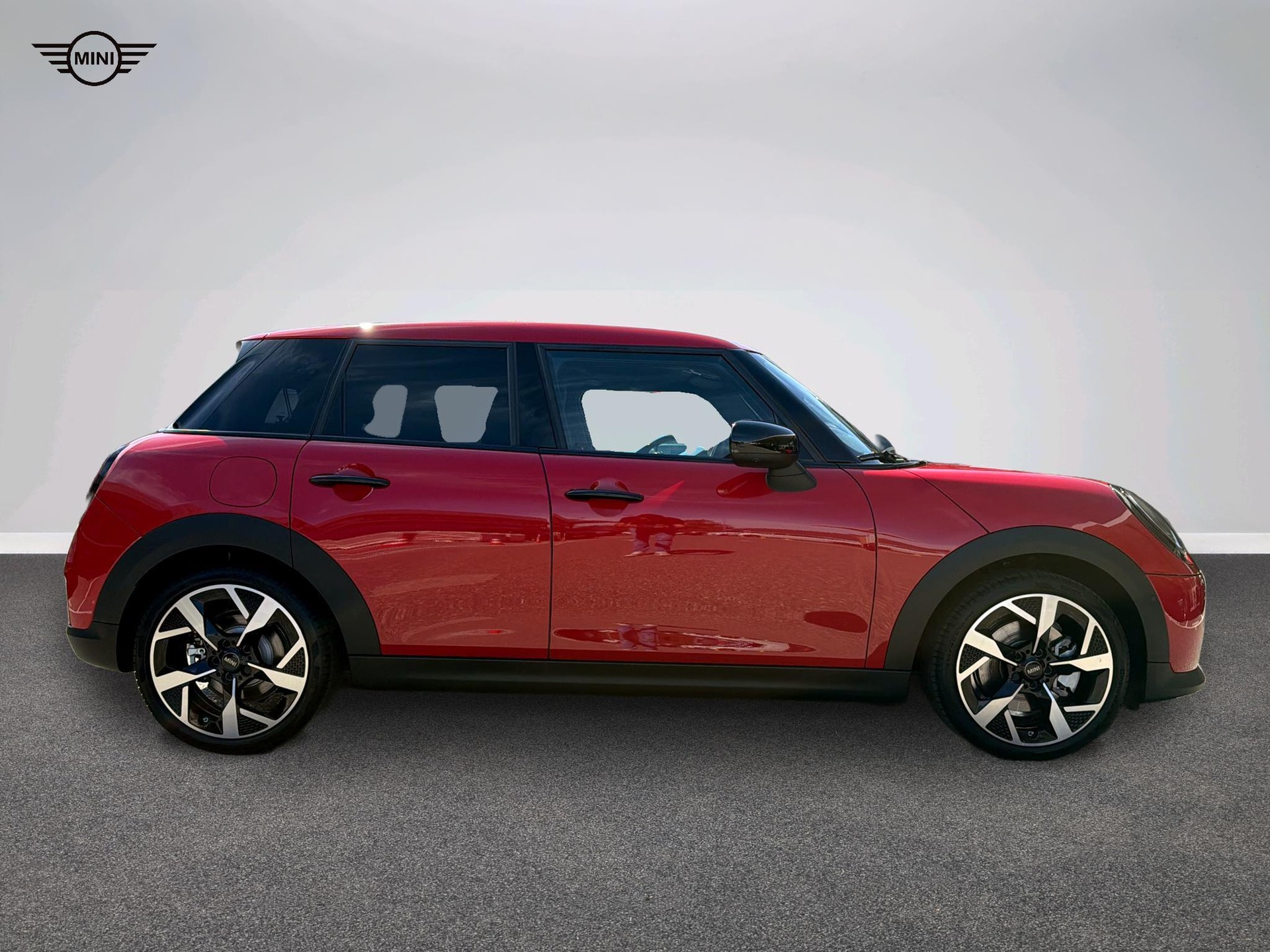 MINI Cooper 5 door C-showroom-element-1