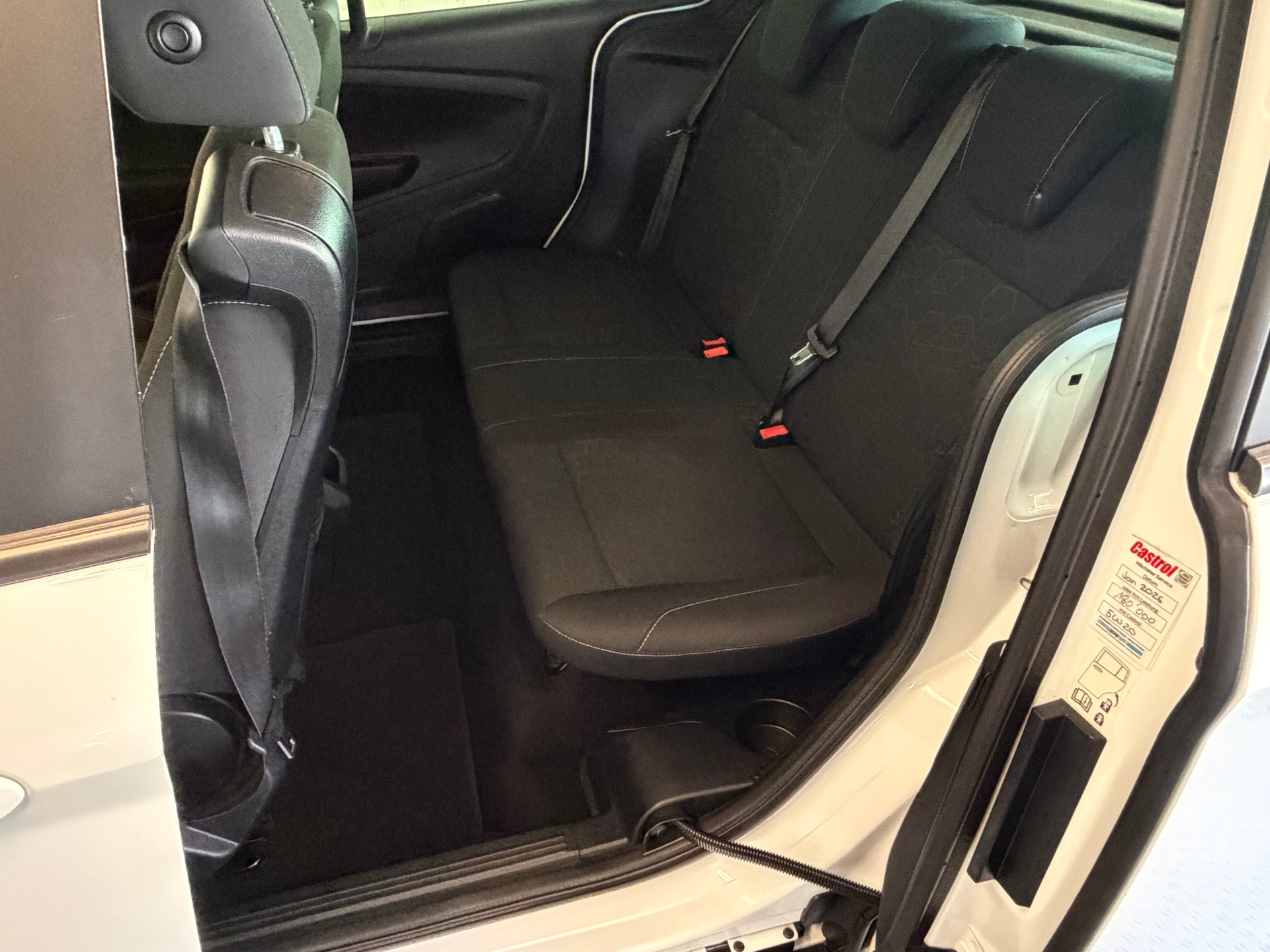 FORD B-Max 1.0 SCTi Sync Edition-image-13