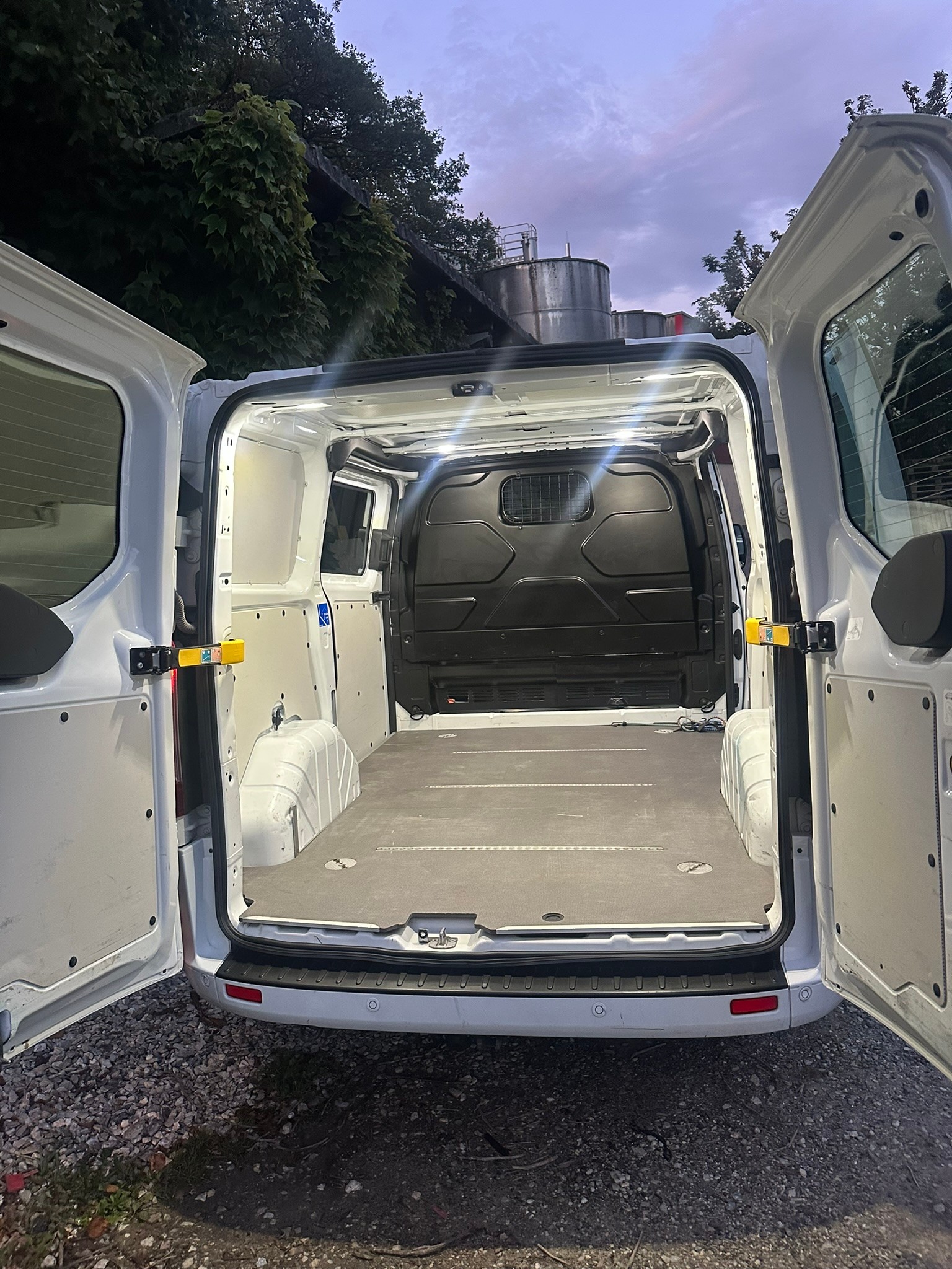 FORD 2.0 TDCi 185 Hochdach