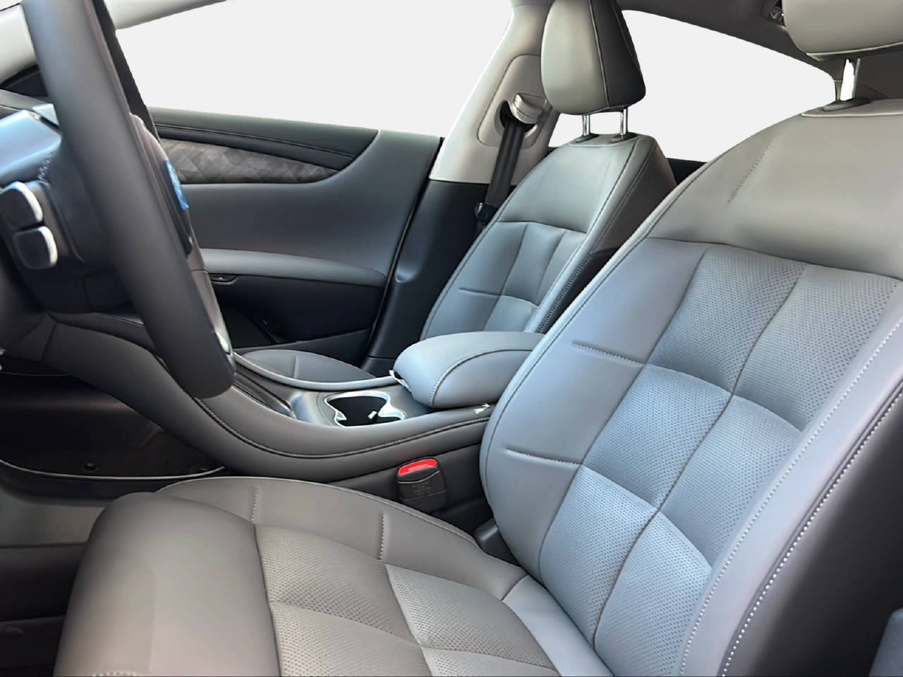 MG IM5 100 kWh Performance 20 4WD-showroom-element-3