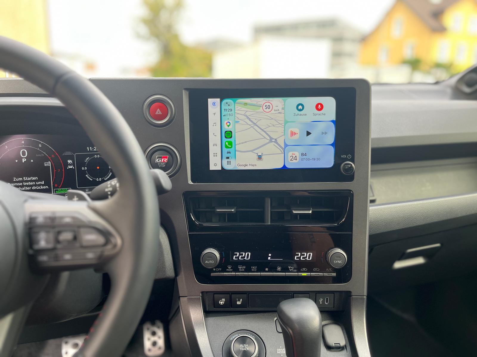 TOYOTA Yaris 1.6 GR Sport A-image-15