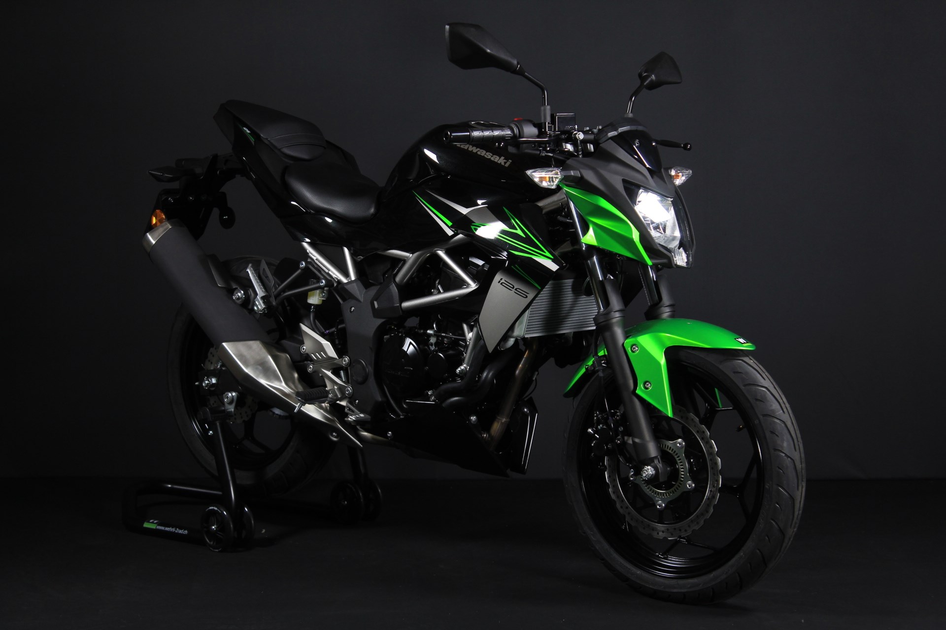 KAWASAKI Z 125-image-2