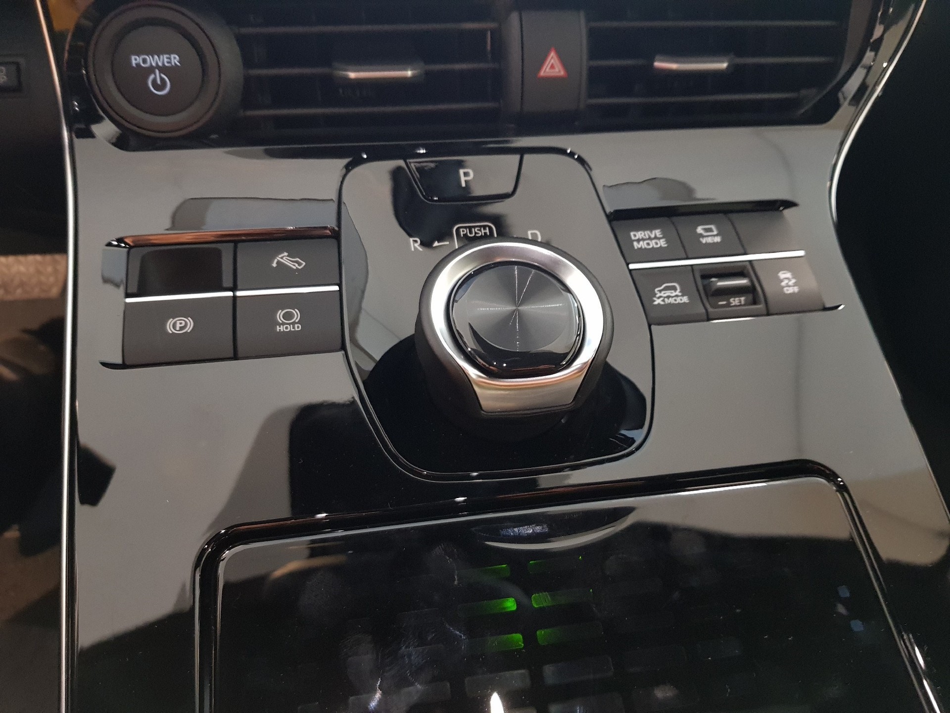 SUBARU Solterra eV Luxury 71,4kWh AWD-image-10