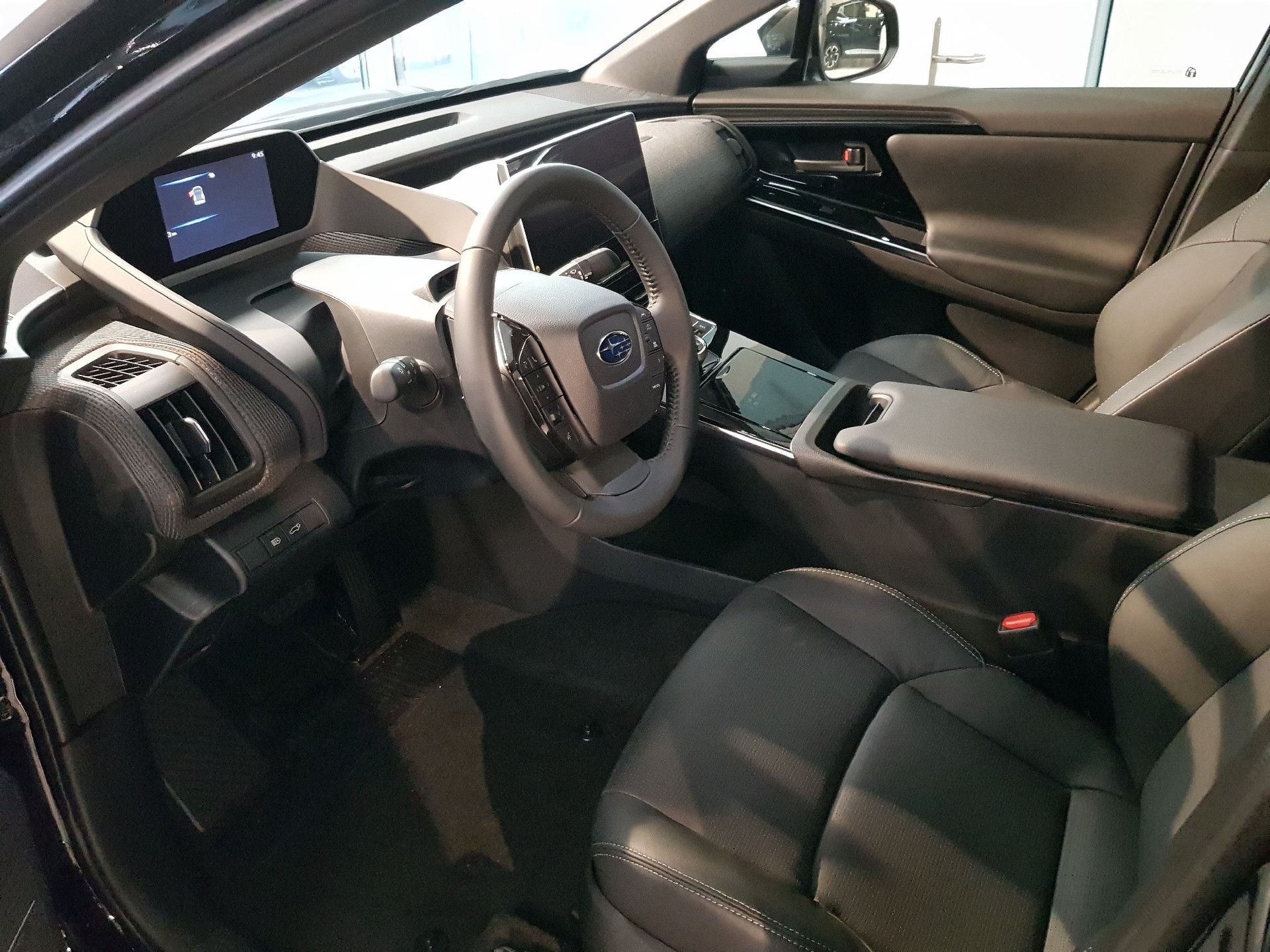 SUBARU Solterra eV Luxury 71,4kWh AWD-image-3