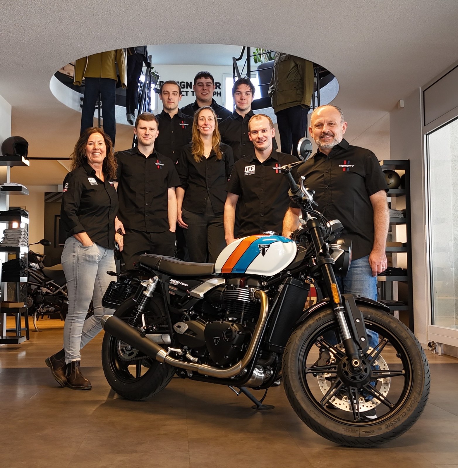 TRIUMPH Bonneville T120 Special Edition-business-6