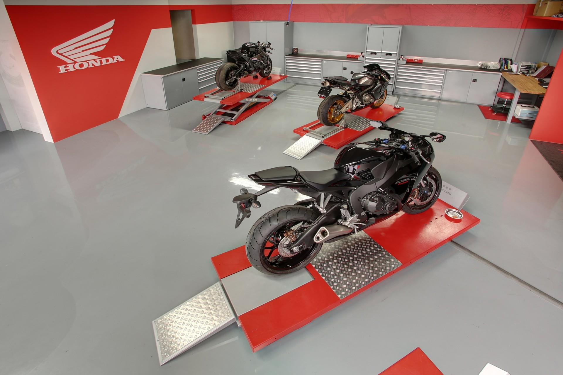 HONDA CB 1000 Hornet SP Hive Edition-business-4