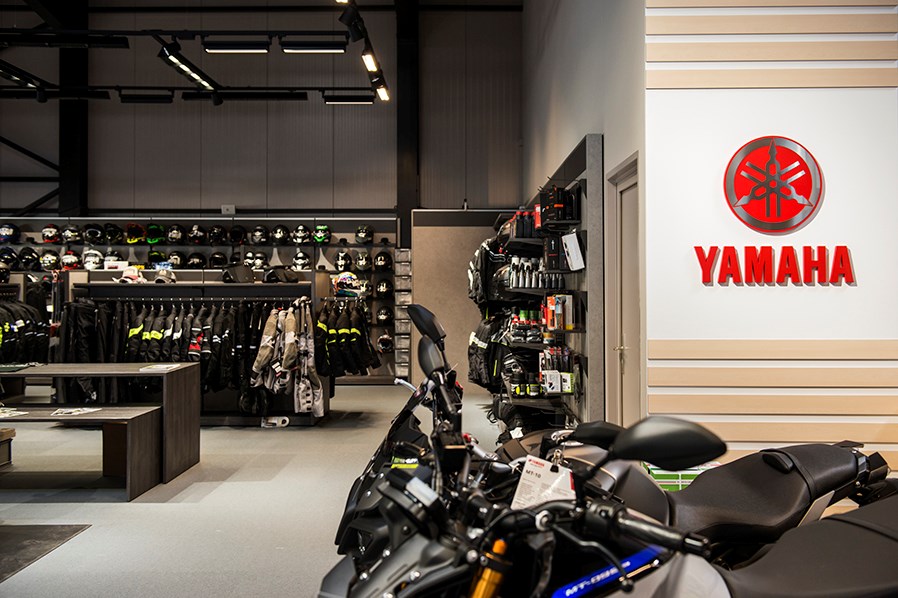 YAMAHA MT-07 ABS-business-4